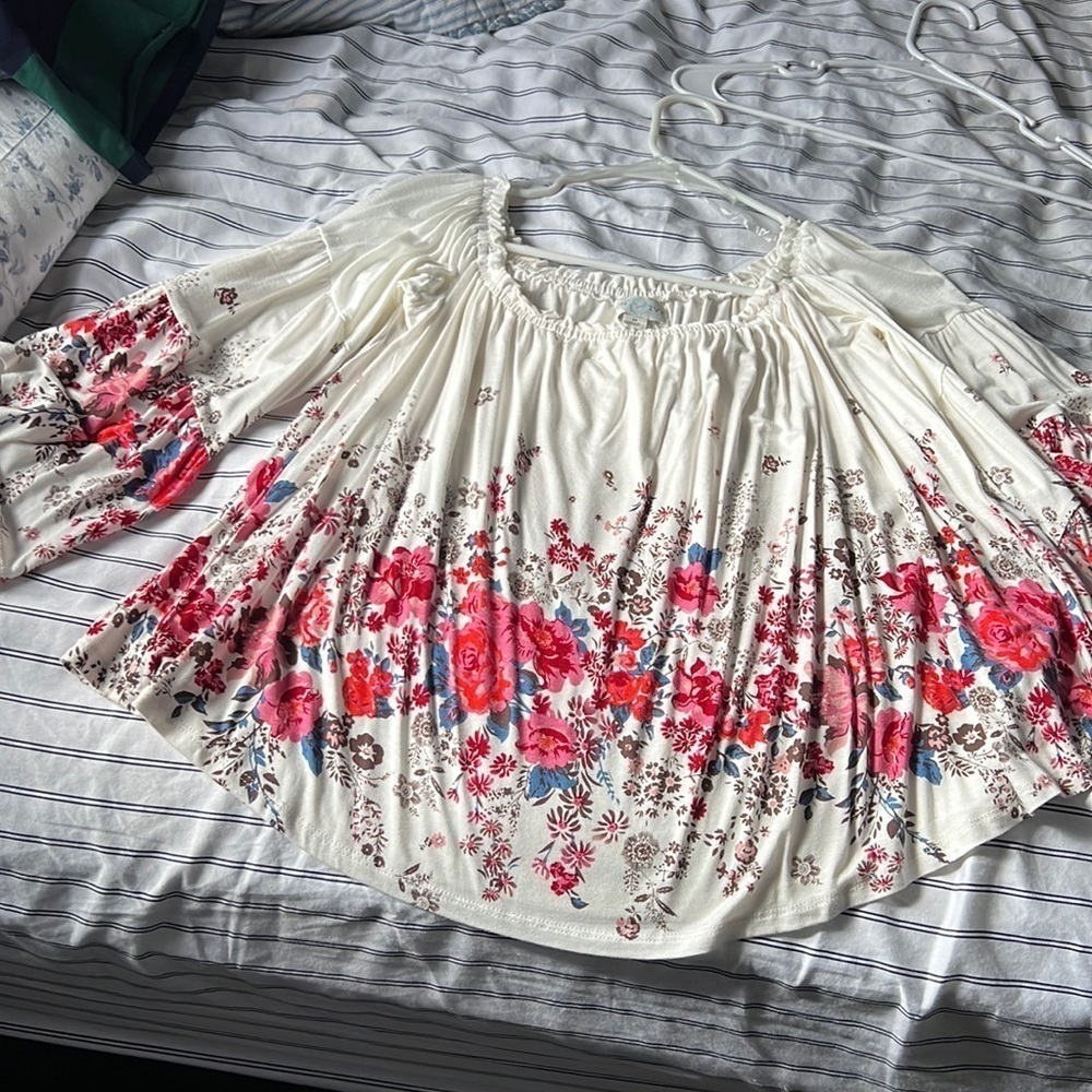 Jun and ivy womens top